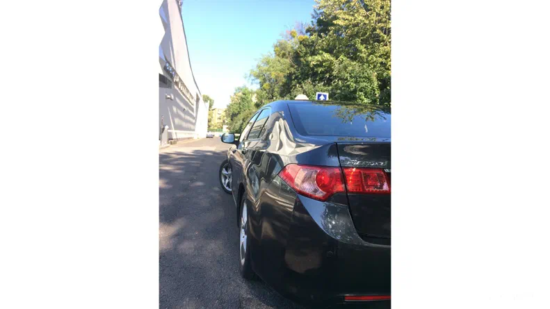 Honda Accord 2012 - 8