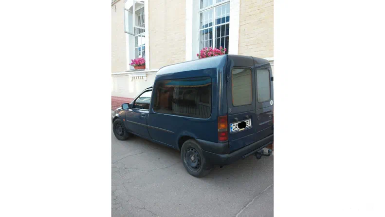Ford Tourneo Courier 1996