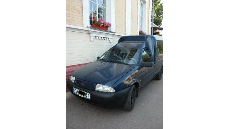 Ford Tourneo Courier 1996