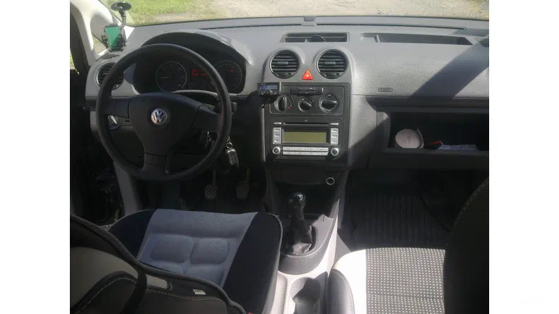 Volkswagen Caddy 2009