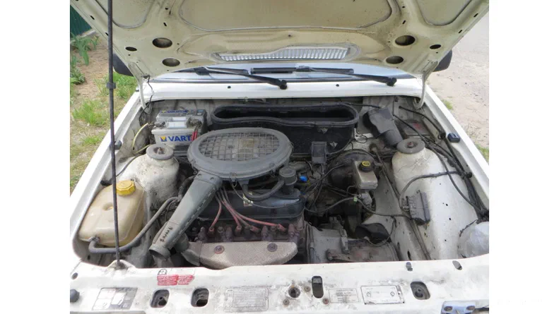 Ford Escort 1990 - 15