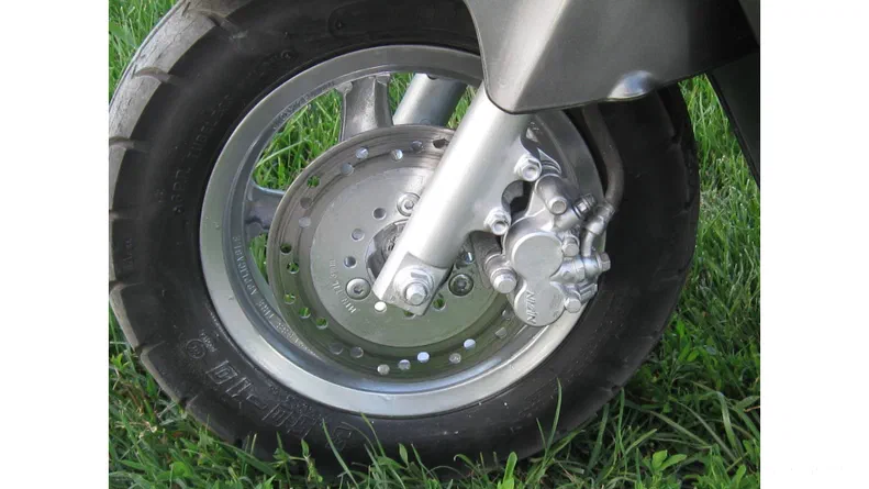 Honda Lead 2000 - 16