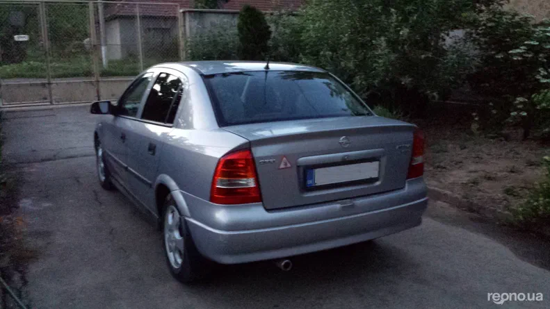 Opel Astra 2001 - 5