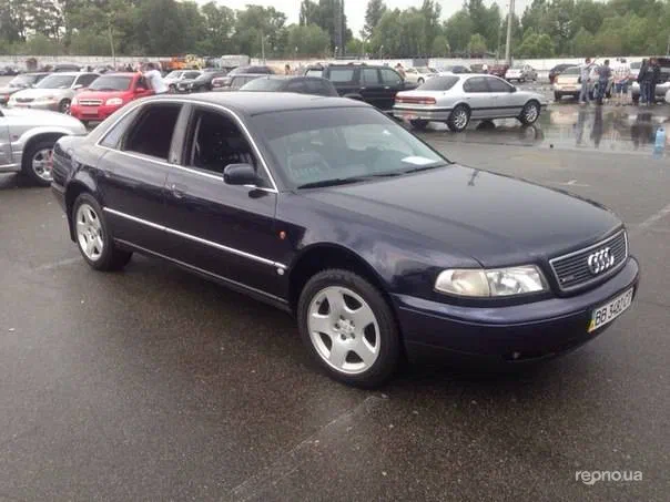 Audi A8 1996