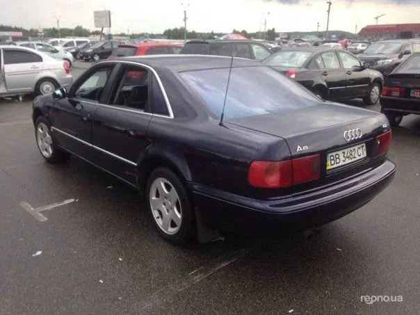 Audi A8 1996 - 7