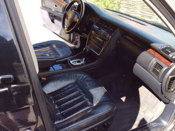 Audi A8 1996 - 5