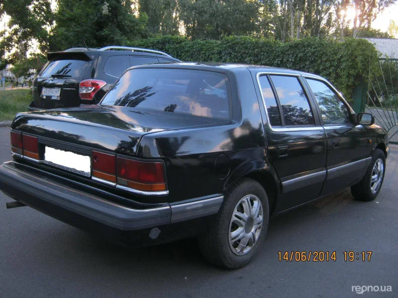 Chrysler Saratoga 1990 - 11