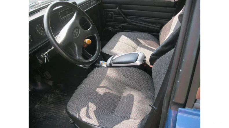 Lada (ВАЗ) 2104 2002