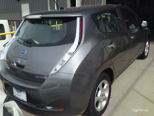 Nissan Leaf 2014