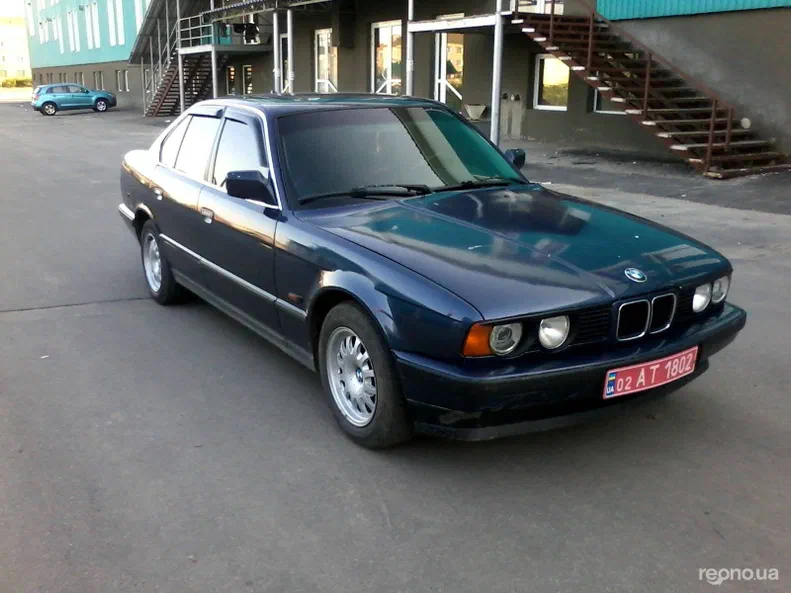 BMW 5 серии 1989