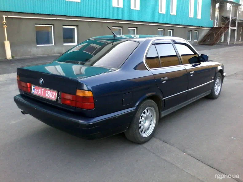 BMW 5 серія 1989 - 23