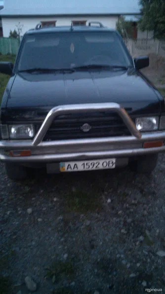 Nissan Terrano 1990