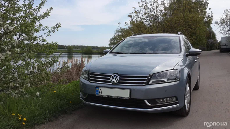 Volkswagen Passat 2011 - 22