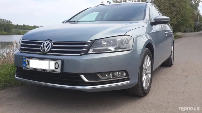 Volkswagen Passat 2011 - 23