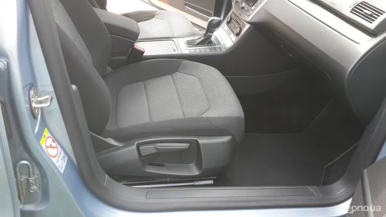 Volkswagen Passat 2011