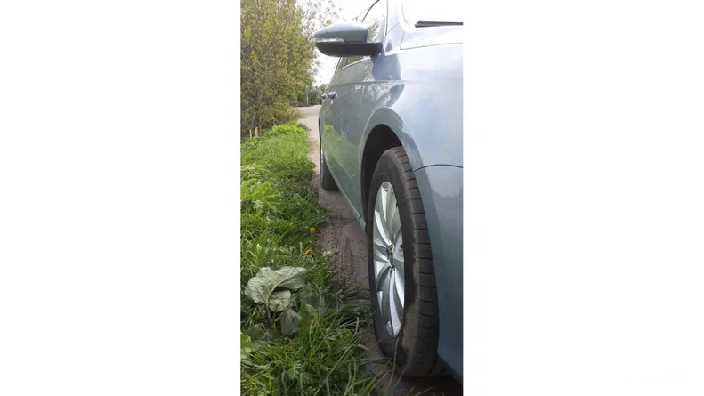 Volkswagen Passat 2011 - 17