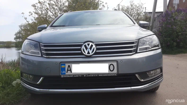Volkswagen Passat 2011 - 21