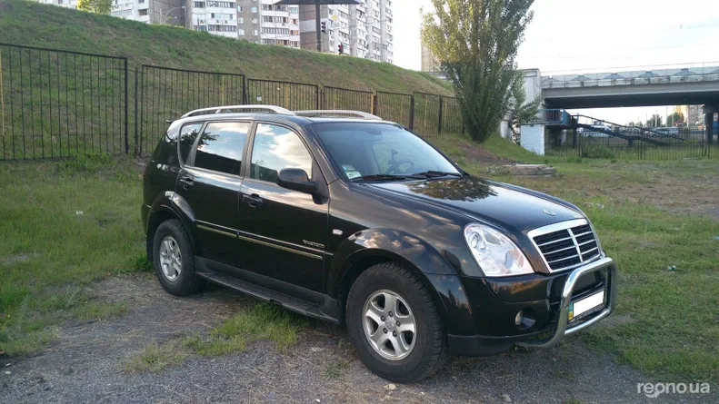 SsangYong Rexton 2010 - 5