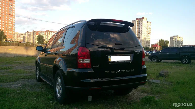 SsangYong Rexton 2010 - 3