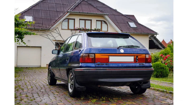 Opel Astra 1992