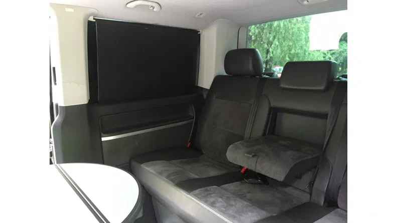 Volkswagen Multivan 2010 - 15