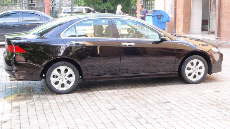 Honda Accord 2006 - 8