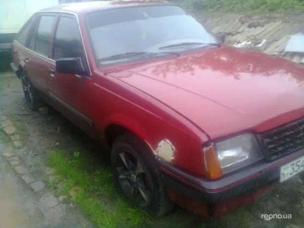 Opel Ascona 1986