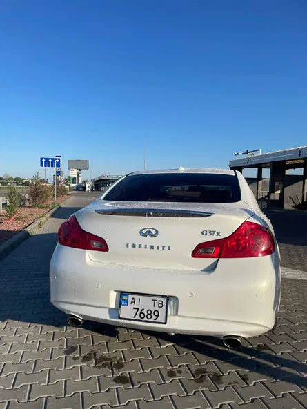 Infiniti G 2013 - 1