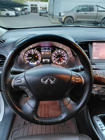 Infiniti QX60 2013 - 18
