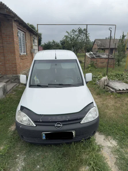 Opel Combo 2004 - 0