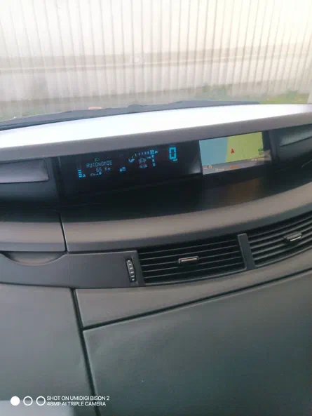 Renault Espace 2010 - 9