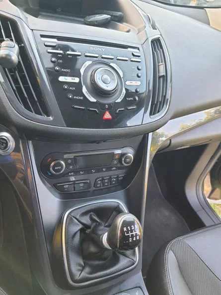 Ford Kuga 2015 - 9