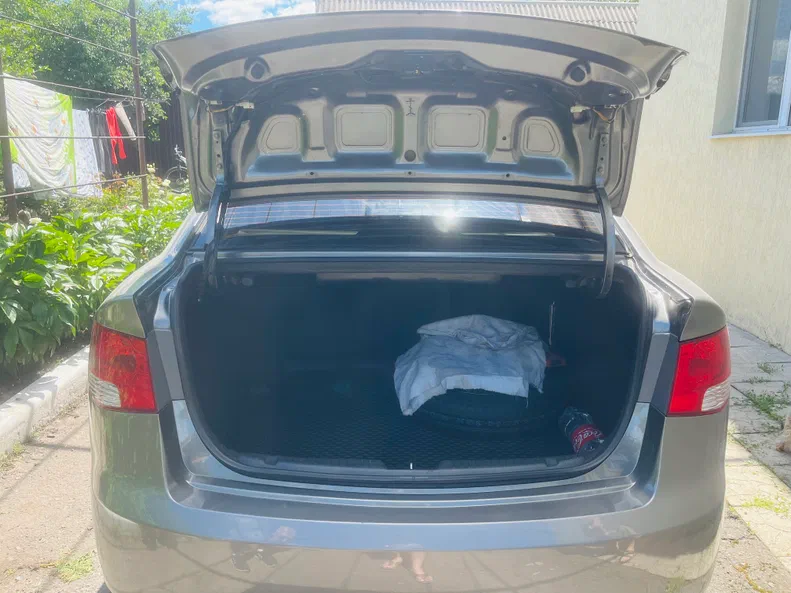 Kia Cerato 2011 - 18
