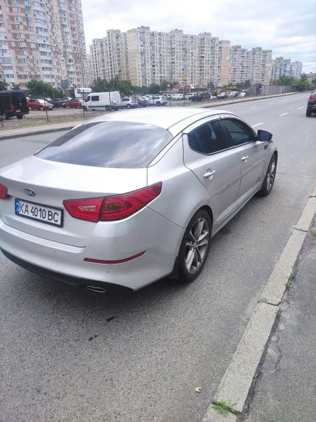Kia K5 2013 - 4