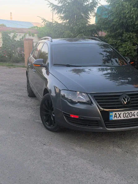 Volkswagen Passat 2009 - 3