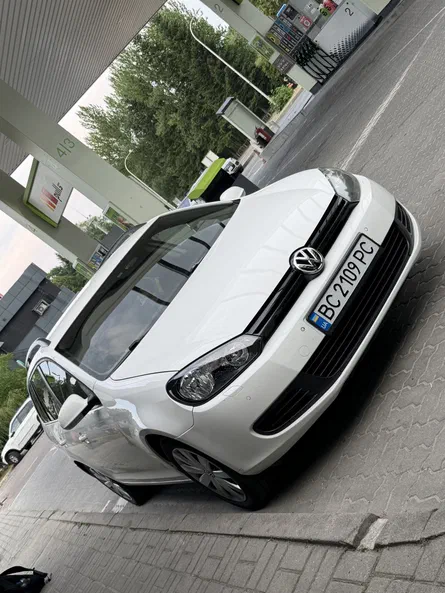 Volkswagen Golf 2012 - 14