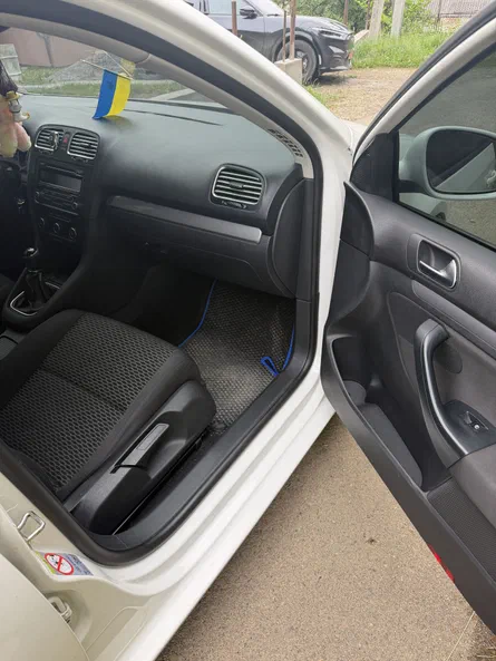 Volkswagen Golf 2012 - 12