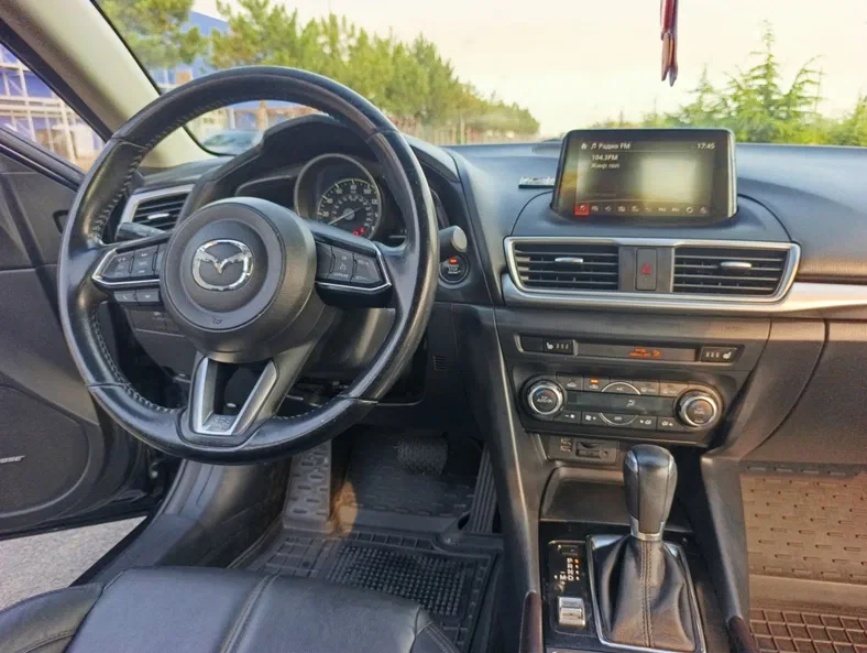 Mazda 3 2016 - 8