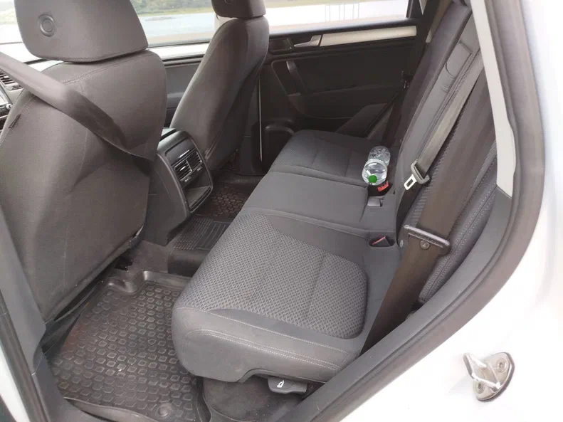 Volkswagen Touareg 2012 - 11