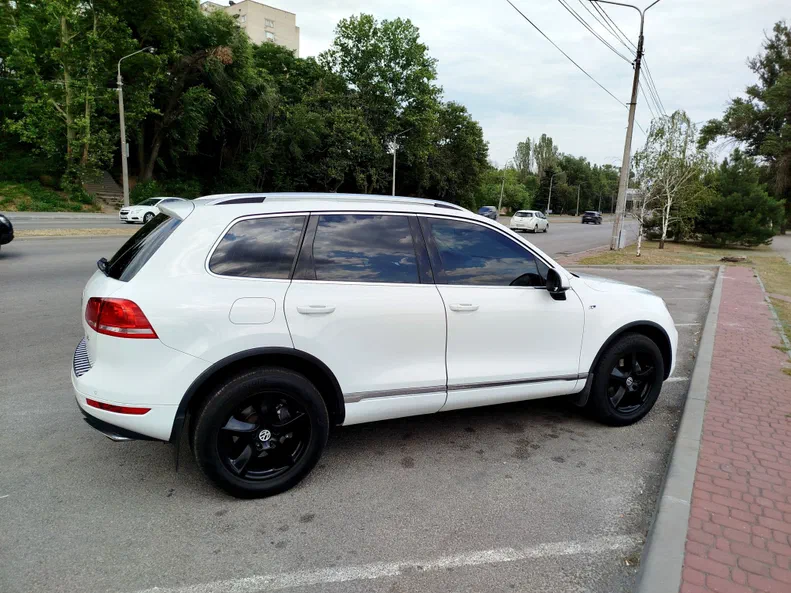 Volkswagen Touareg 2012 - 5