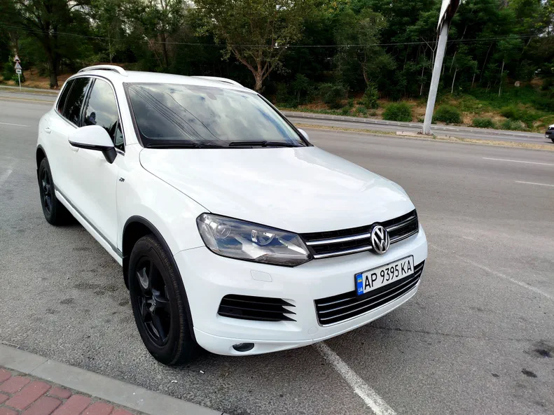 Volkswagen Touareg 2012 - 8