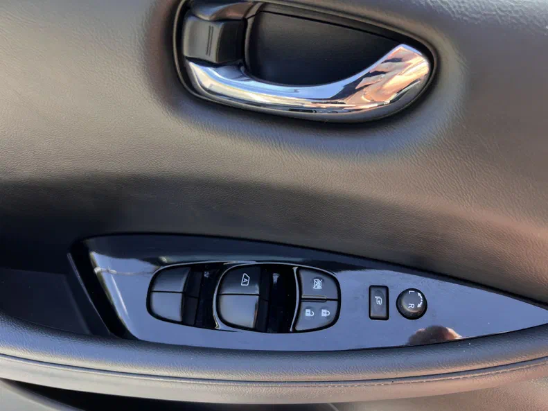 Nissan Leaf 2019 - 16