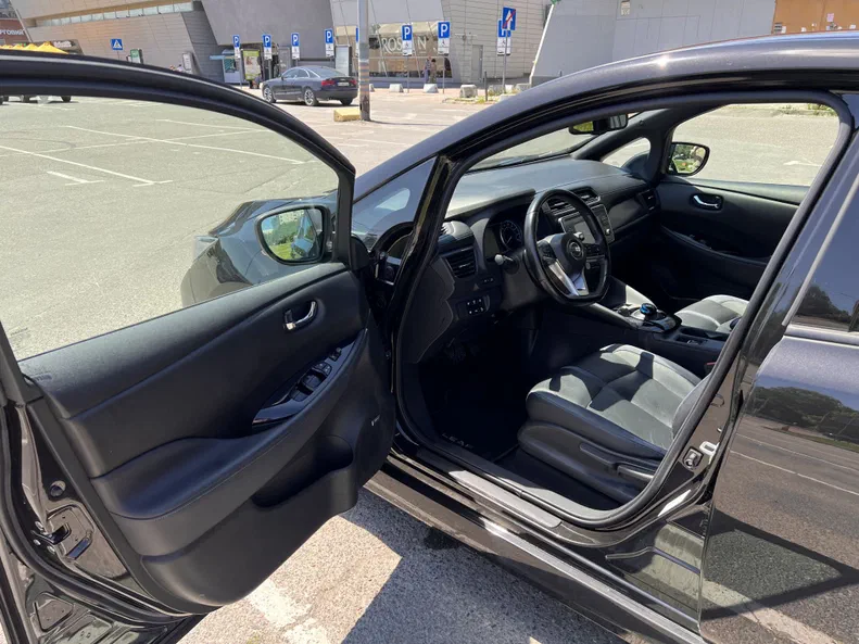 Nissan Leaf 2019 - 5
