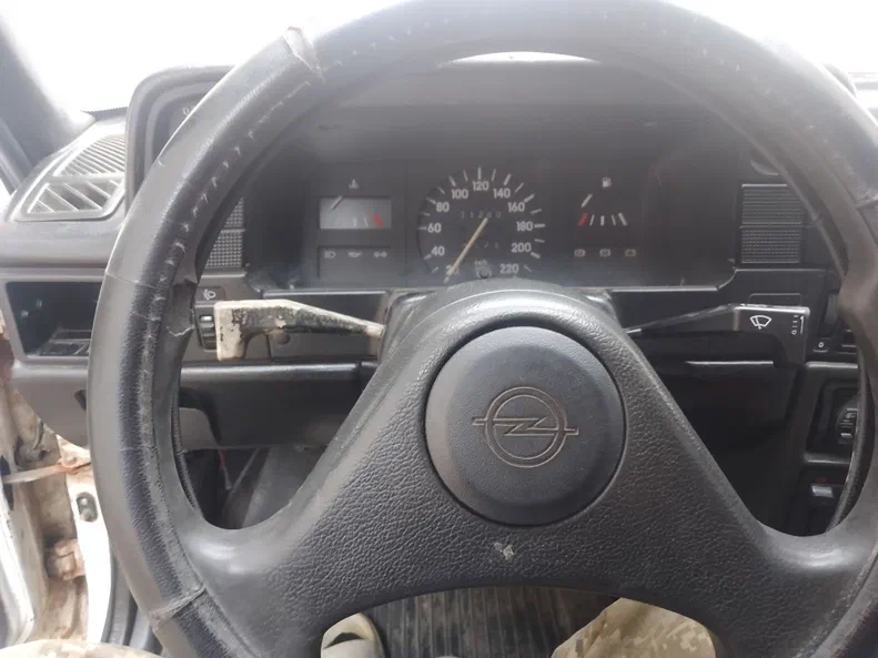 Opel Kadett 1991 - 7
