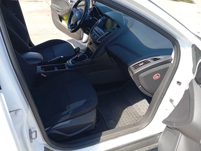 Ford Focus 2015 - 3