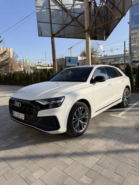 Audi Q8 2020 - 8