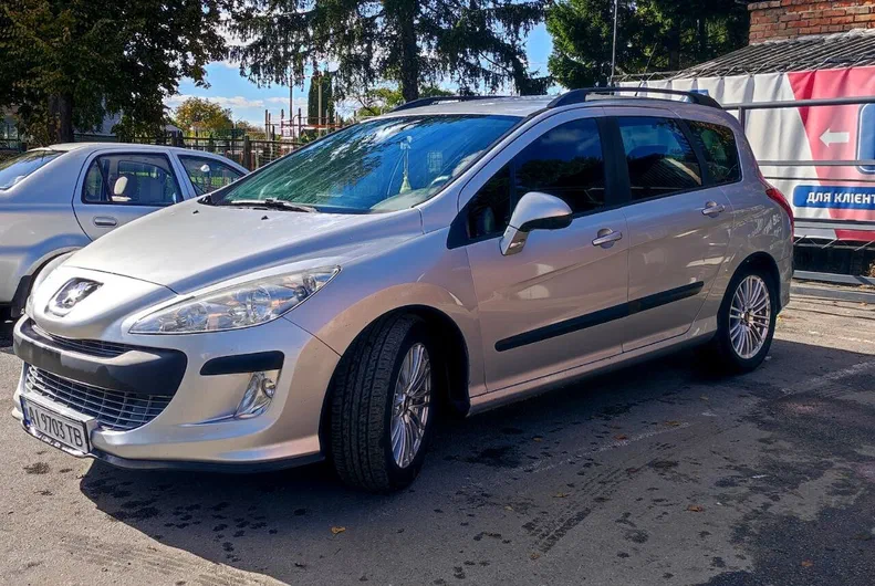 Peugeot 308 2009 - 4