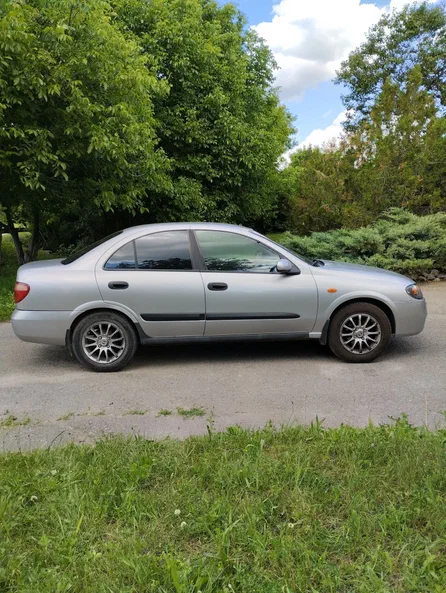 Nissan Almera 2003 - 3