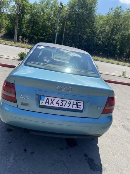 Audi A4 1999 - 0