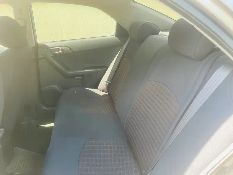 Kia Cerato 2011 - 15